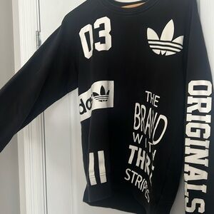 ADIDAS Sweatshirt Size Medium
